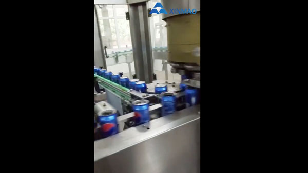 易拉罐封盖机视频